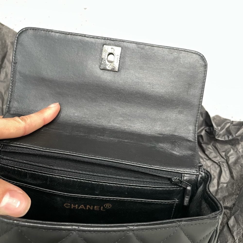 Chanel Vintage Quilted Flap Bag - Picture 14 of 16